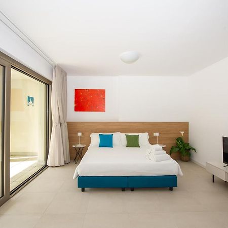 Ariston Teatro Luxury Aparthotel Grado Exterior foto